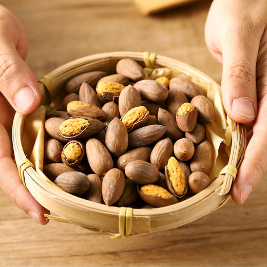 【蜜餞精選】千年古樹(shù)香榧 殼薄仁滿(mǎn)的珍饈，西施故里的地標(biāo)饋贈(zèng)